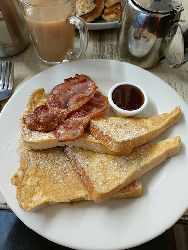 The Wee Cafe and Bakery - Thumbnail