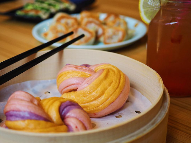 SHINYI Handmade Dumplings | dumpling house of 416 by null