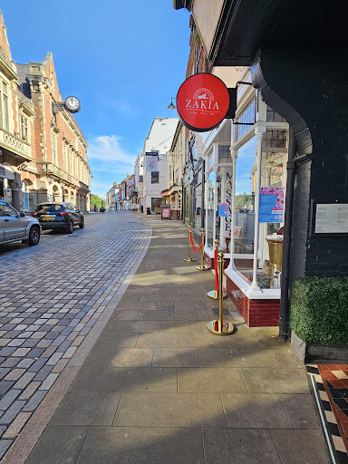 Zakia Clinic | Massage Therapy | Medispa | Wellness shop