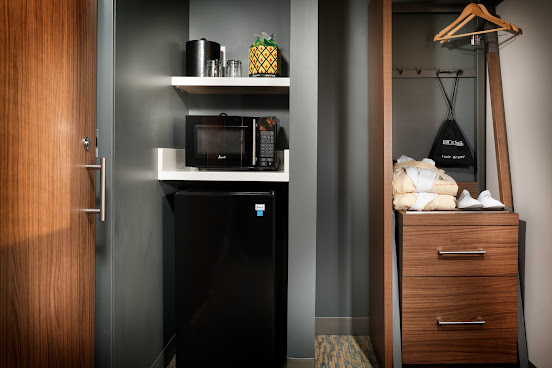 Hotel Z - A Staypineapple Hotel by null