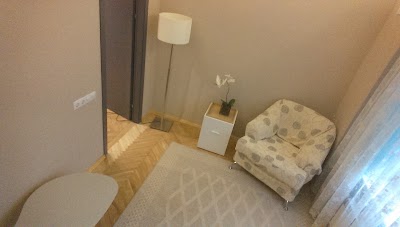 Photos of UpTown Apartment