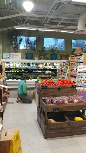 Basil Bandwagon Natural Market - Flemington - Thumbnail