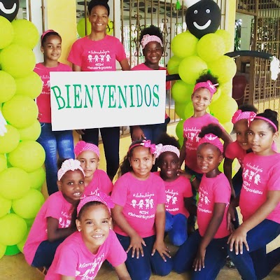 Photos of FUNDACION MADELAES