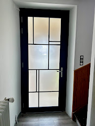 Photo n°22 de Fermetures Charmontaises à Vieux-Charmont (Menuisier)