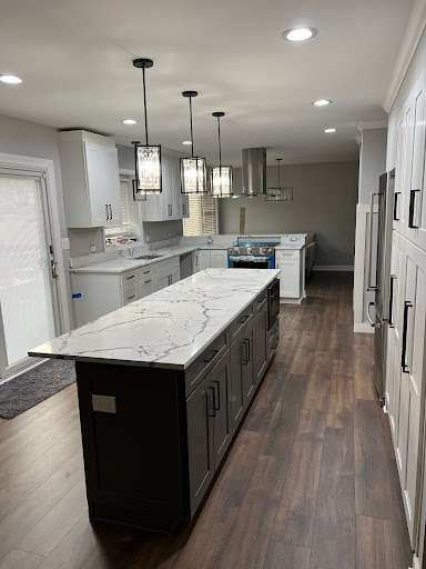 Square Root Carpentry Inc - Visual