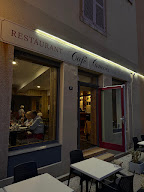 Café Genevès à Mâcon