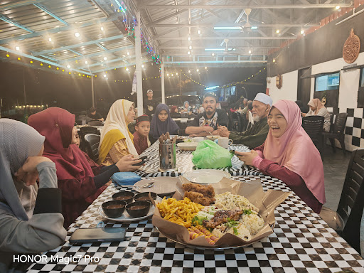 RUMAH MAKAN ALOR GAJAH