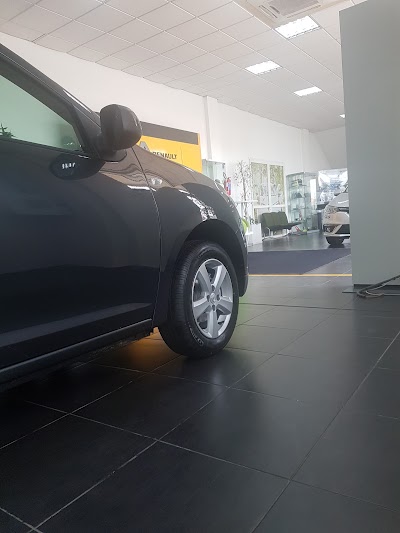 Photos of Renault