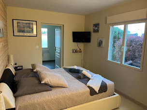 Photo n°26 de Villa Anani Chambres d'hôtes Référence, Accueil Vélo et Gîte 4 étoiles à Barbezieux-Saint-Hilaire (Gîte)