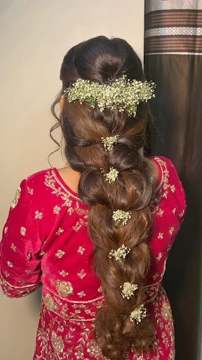 Beautiful bridal hairstyle 🌸