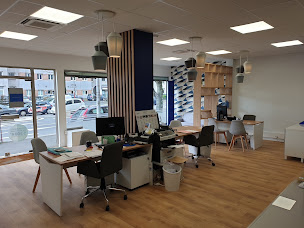 Photo n°18 de Allianz Assurance LE MANS BOLLEE - PEROT & YILMAZ à Le Mans (Compagnie d'assurance moto)