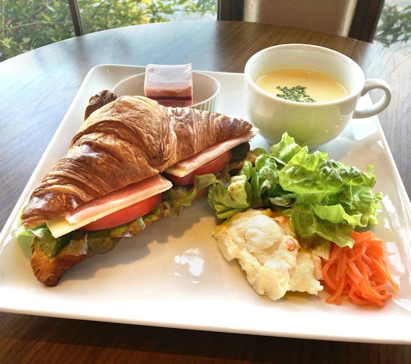 フラリエボンボン ル カフェ