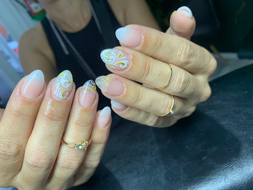 Agora Nails - Visual