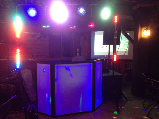 Disco Movil Antrologos DJ luz y sonido en Córdoba Ver