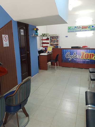 Photos of Cyber Zone