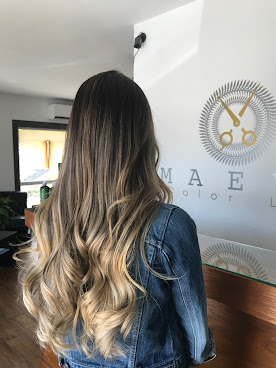Maeva Salon by null