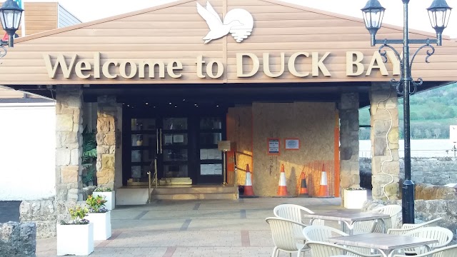 Duck Bay Hotel
