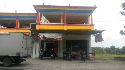 Photos of Ud Lestari