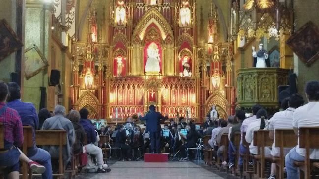Horarios de Santuario y Basílica Católica Nuestra Señora del Rosario de Agua Santa de Baños
