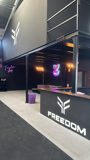 Freedom box - Visual