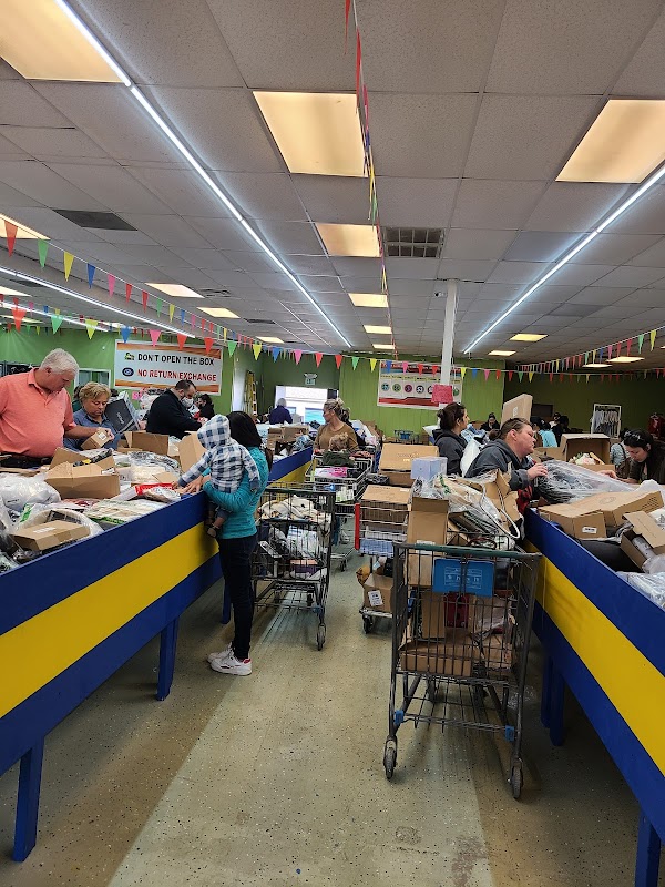 DEALS OUtLET BIN STORE #2 photo 1