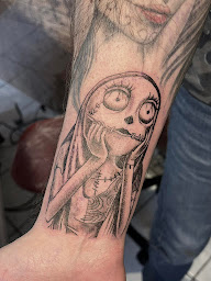 Photo n°8 de Arte Corpus à Marseille (Salon de tatouage et piercing)