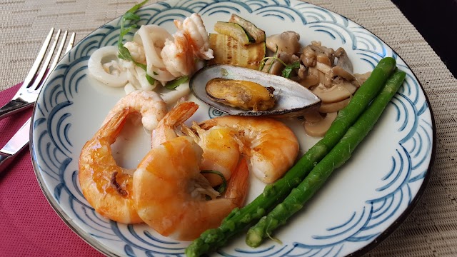 Zikiya Sushi Wok and Japanese Restaurant