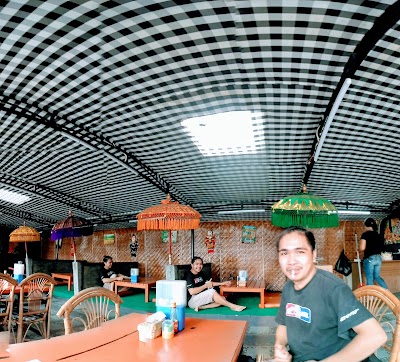 Photos of Ayam Goreng Pandawa