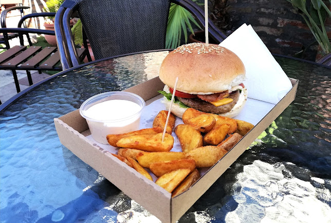 Éden Kert Grill&Bar - Kocsma