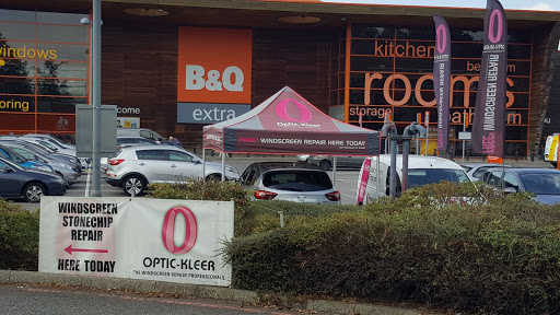 Optic-Kleer Windscreen Repair Guildford, Aldershot, Fleet, Farnborough, Petersfield and Woking - Thumbnail