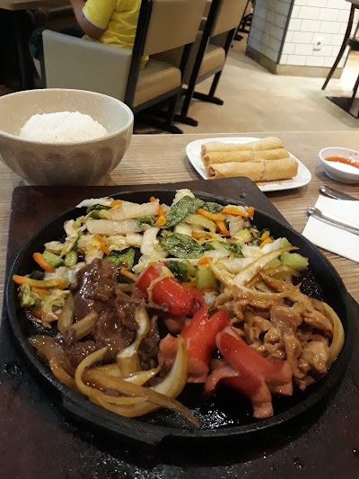 Photos of Resto Platinum