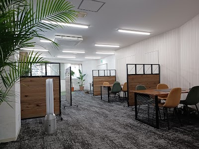 エムイーPLUS横浜 （MEホールディングス ME Group）