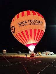 Photo n°6 de Toyota - SNDA Touzalin - Poitiers à Poitiers (Vendeur de voitures d'occasion)
