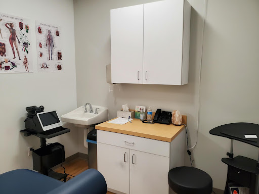 FYZICAL Therapy and Balance Centers Bridgeville Gallery - United States