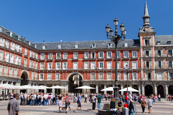 Madrid Day Tours by null