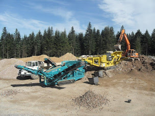 Photo n°3 de Srpm - Société De Recyclage Du Pays De Montfaucon SARL à Montregard (Service de location d'outils)