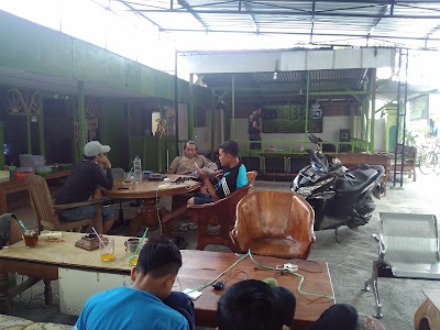 Photos of Warkop Green