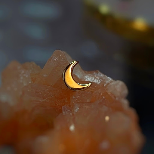 Gold Standard Piercings & Fine Jewellery - Thumbnail