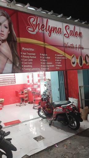 Shelyna Salon