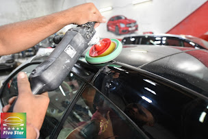 Photo n°9 de CARROSSERIE JRN à Marseille (Garage automobile)