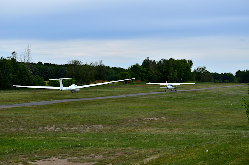 Saint-Dominique Aerodrome - Canada