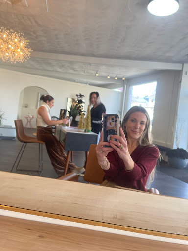 Golden Salon and Lash Lounge - Thumbnail