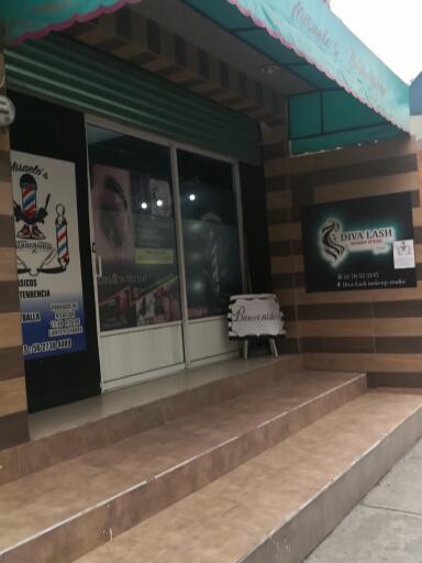 Misaelo's barber shop y Diva Lash makeup studio