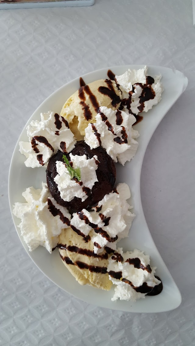 7 Arte Café