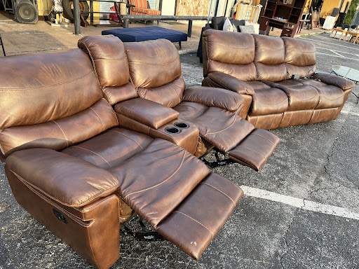 Community Thrifters Inc - Thumbnail