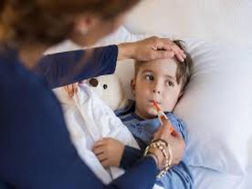 Looking for effective pneumonia treatment in Astodia, Ahmedabad? Dr. Moin Khan at Anjum Clinic of…
