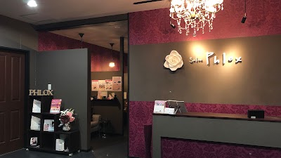 毛穴レスフェイシャル&小顔リフトアップサロン フロックス