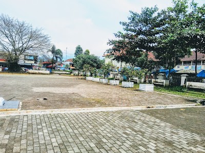 Photos of Alun-alun Tegalkalong