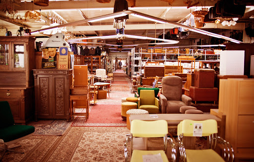 Old Krempel und Antiquitäten GmbH