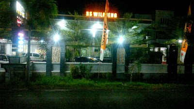 Photos of Rumah Sakit Wilujeng Kediri